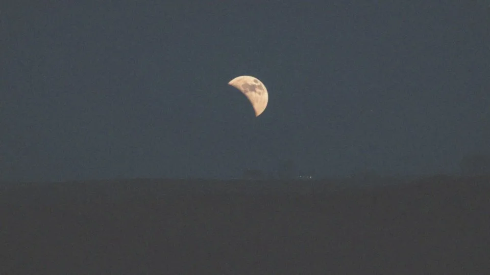 Jakie są fazy zaćmienia Księżyca?